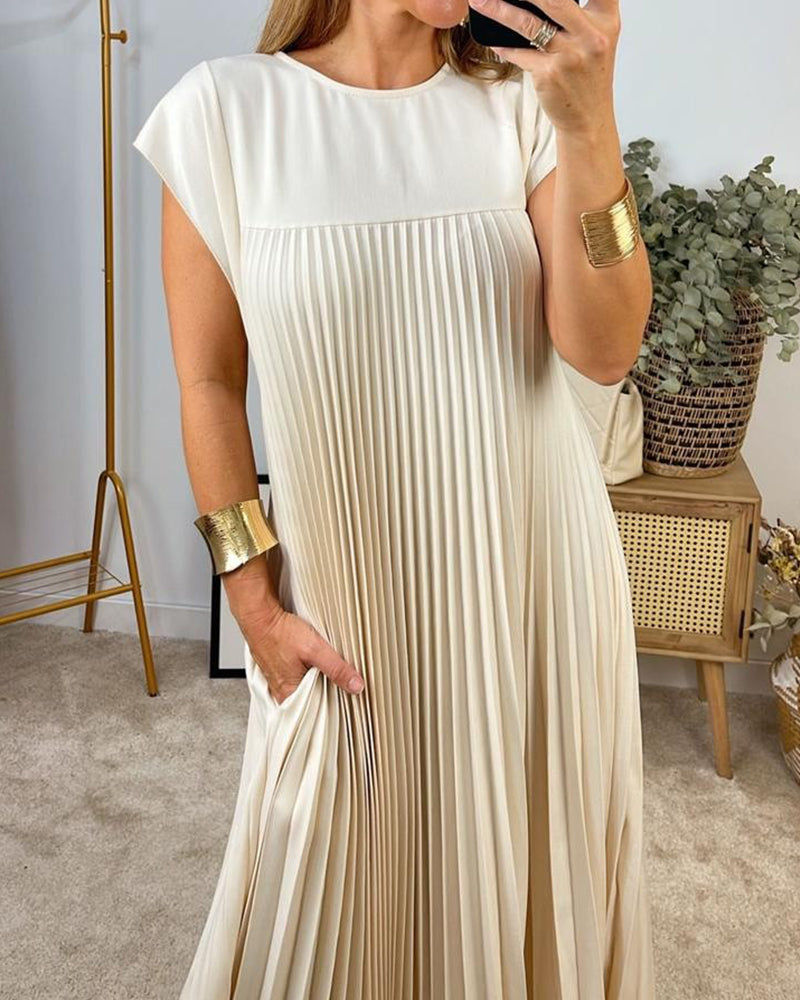 Ida™ – Pleated Maxi Dress
