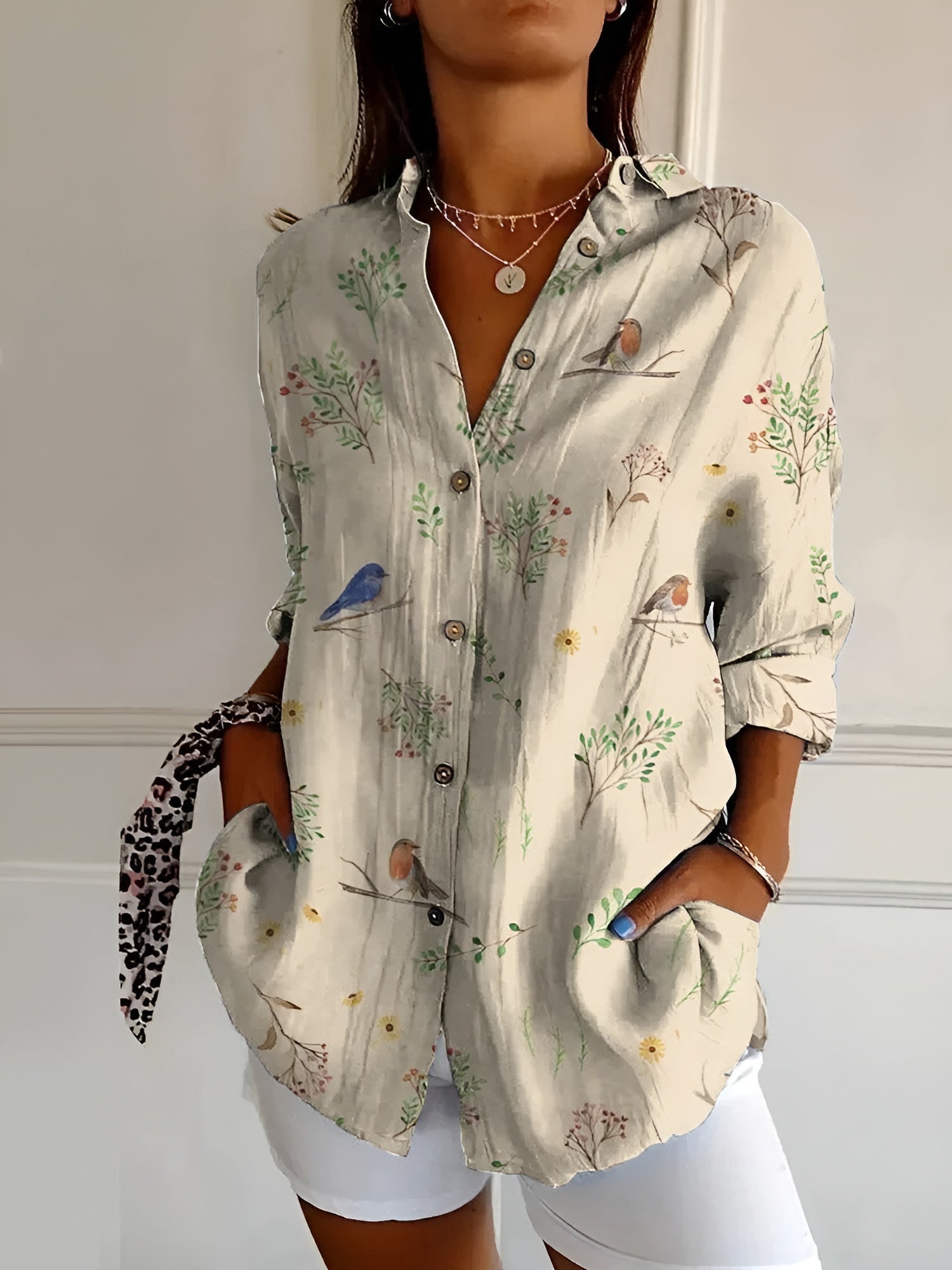 LOZZA – FLORAL BUTTON-UP BLOUSE